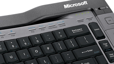 Microsoft Wireless Entertainment Desktop 7000 im Test: Krieg der Knöpfe