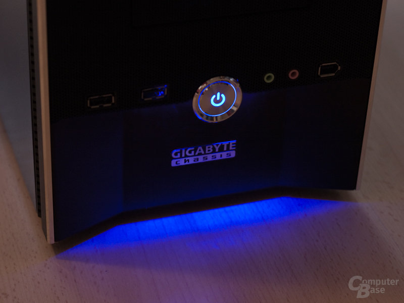Gigabyte iSolo 210 – Frontbeleuchtung