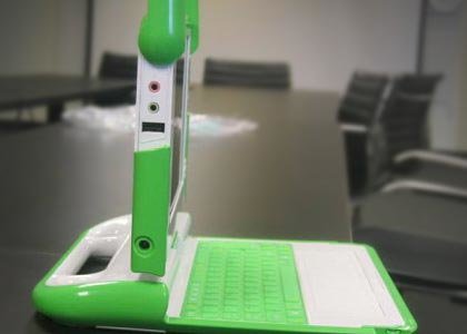 Olpc Pro OLPC-Gründer erhebt schwere Vorwürfe gegen Intel - ComputerBase
