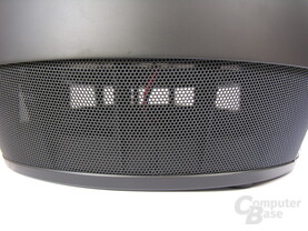 Blick in den Innenraum des Subwoofers