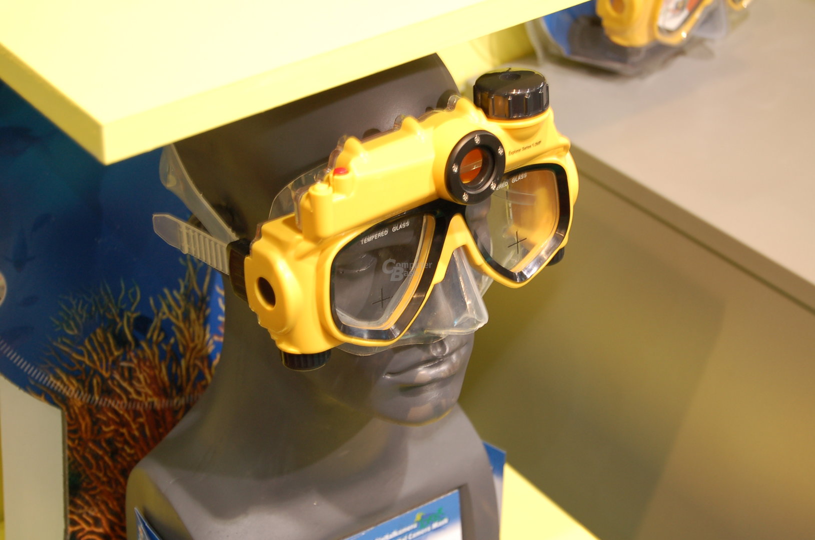Taucherbrille mit integrierter 5-Megapixel-Kamera