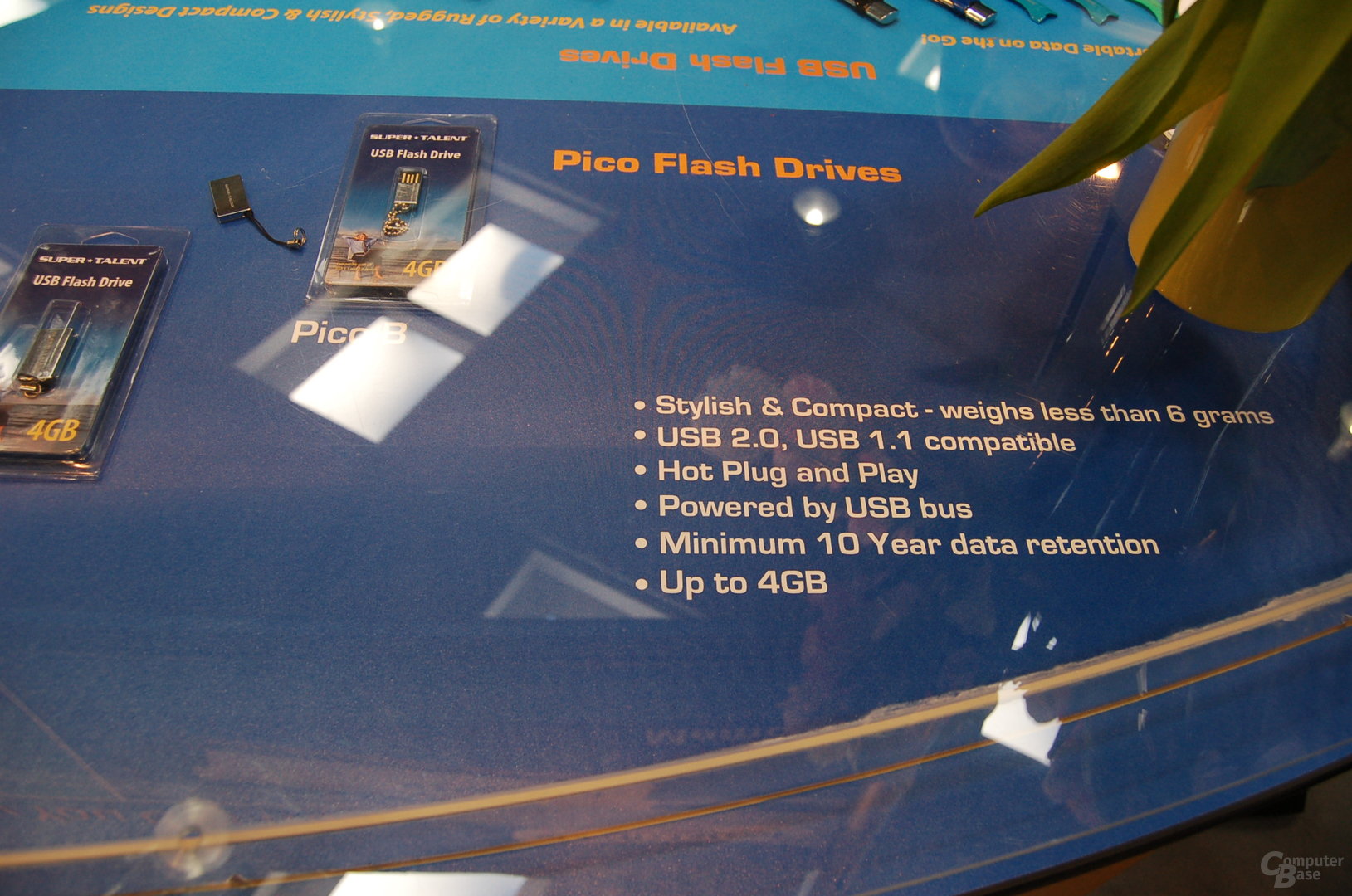 Trend zu kleineren USB-Sticks der „Pico“-Serie bei Super Talent, erhältlich in Kapazitäten von 1 bis 4 GB