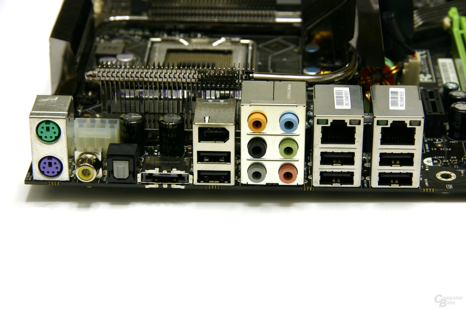 nForce 790i Ultra SLI Anschlüsse