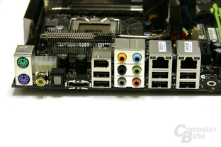 nForce 790i Ultra SLI Anschlüsse