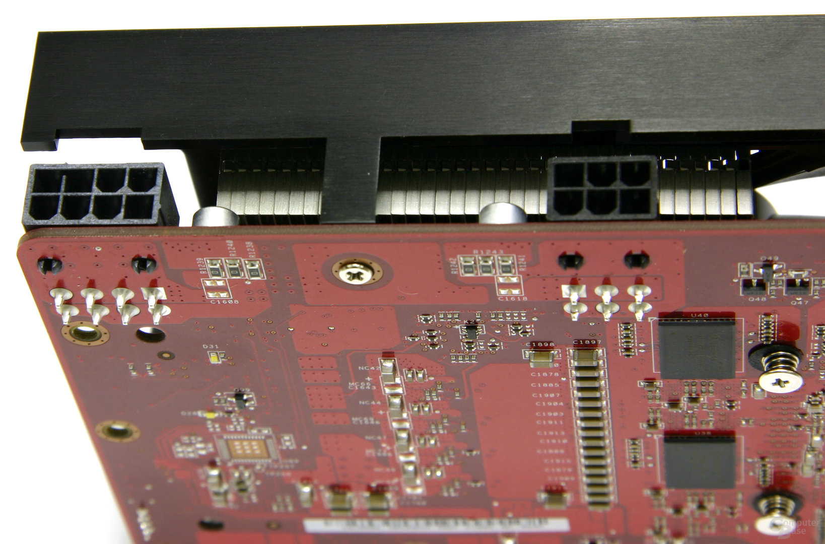 Radeon HD 3850 X2 Stromanschluss