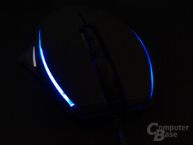 Blaue Lichtleisten als besonderes Optik-Feature