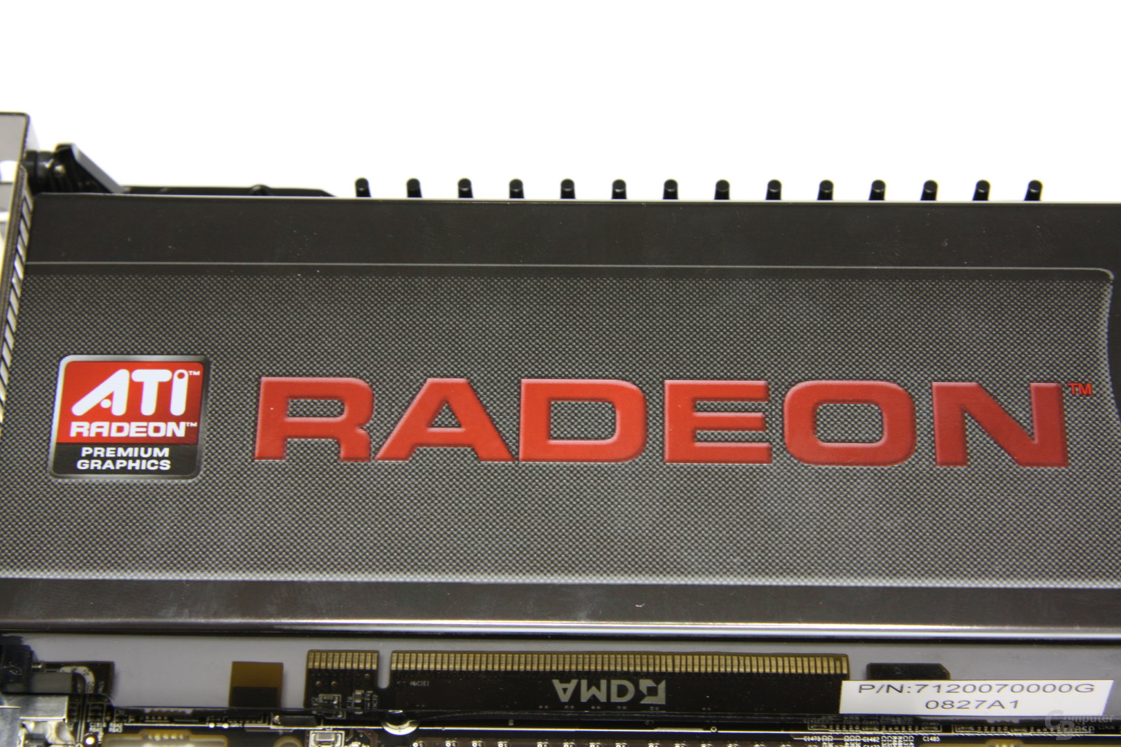 Radeon HD 4870 X2 Radeon-Schriftzug