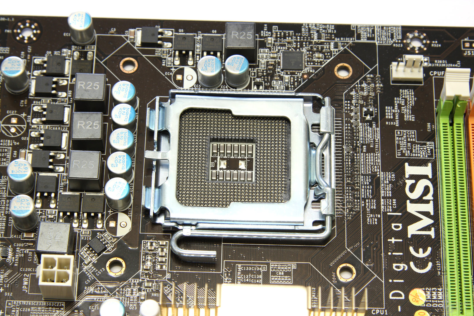 MSI P7NGM-Digital CPU-Sockel