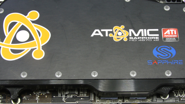 AMD Dual-GPU mit Wakü: Sapphire Radeon HD 4870 X2 Atomic im Test
