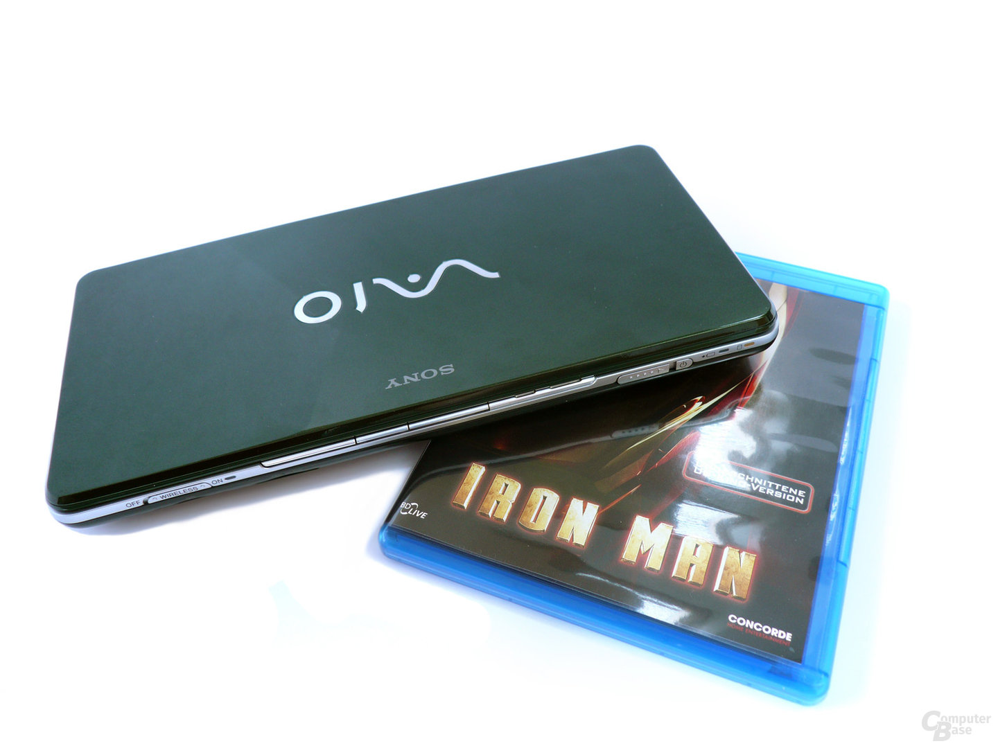 Größenvergleich Sony Vaio P und BD-Hülle
