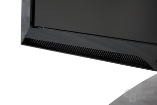 Lautsprecherverkleidung an der Monitorfront