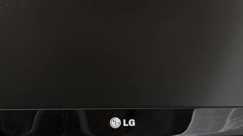 LG Flatron M2794D im Test: Zwischen Schreibtisch und Wohnzimmer