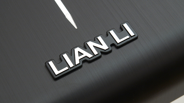 Lian Li PC-X500 im Test: Handgefertigtes Aluminium-Edelgehäuse