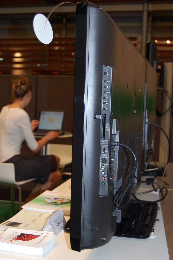 Toshibas Eco-TVs 42RV635D und 42XV635D