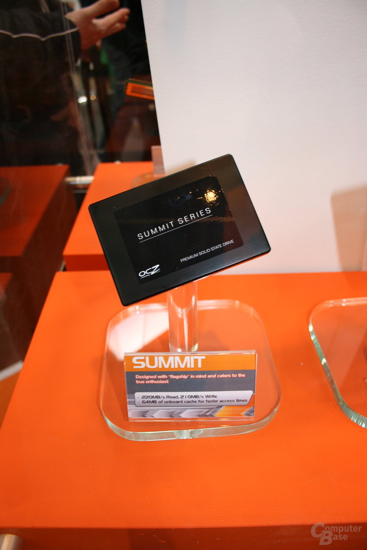 OCZ Summit SSD