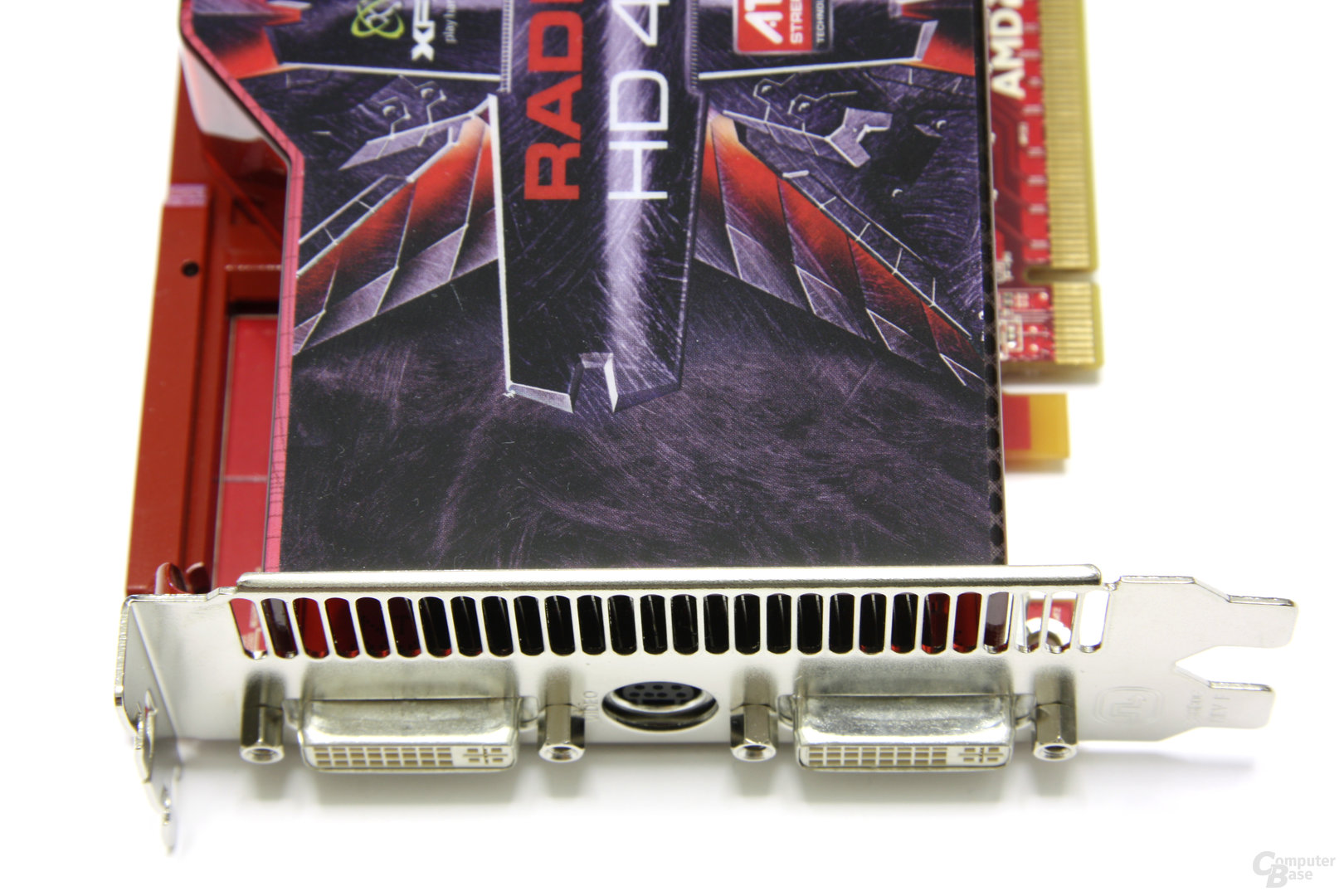 Radeon HD 4890 Anschlüsse