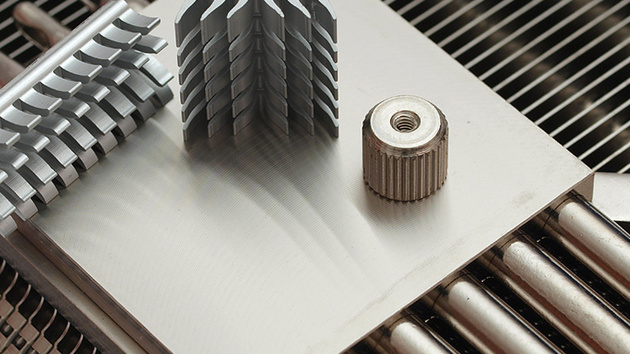 VGA-Kühler im Test: Thermalright T-Rad² mit guter Kühlung und Verarbeitung