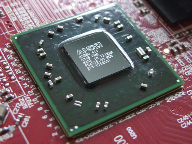 frühes Sample des AMD-RS880-Chipsatz