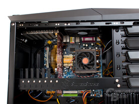 Silverstone Raven RV01 – Innenraum