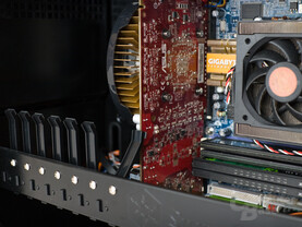 Silverstone Raven RV01 – Innenraum