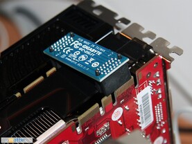 GTX 275 von Gainward (rot) passt nicht