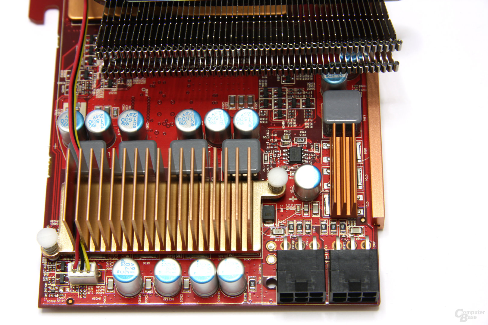 Radeon HD 4890 PCS+ Spannungswandler