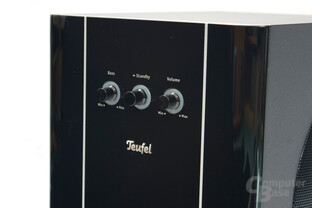 Die Teufel-Systeme lassen sich nur über Drehregler am Subwoofer steuern. Jedwede Fernbedienung fehlt.