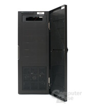 NZXT Whisper – Front