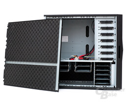 NZXT Whisper – Seitenwand