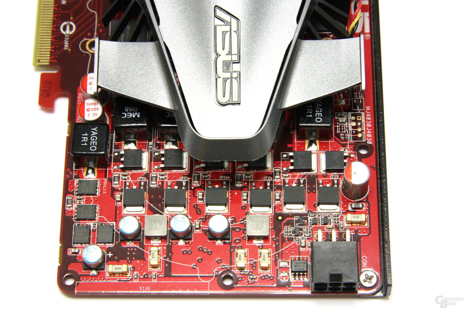 Radeon HD 4770 Formula Spannungswandler