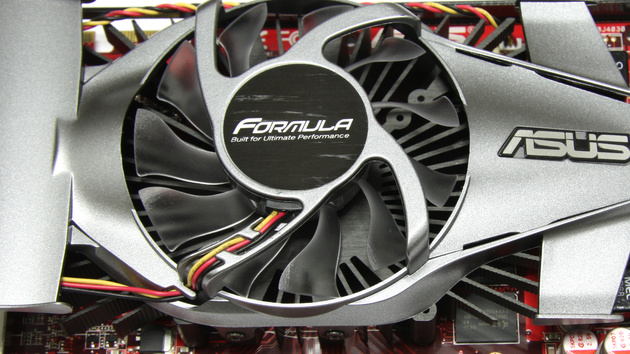 2 × HD 4770 im Test: Asus Formula und Sapphire schneiden gut ab