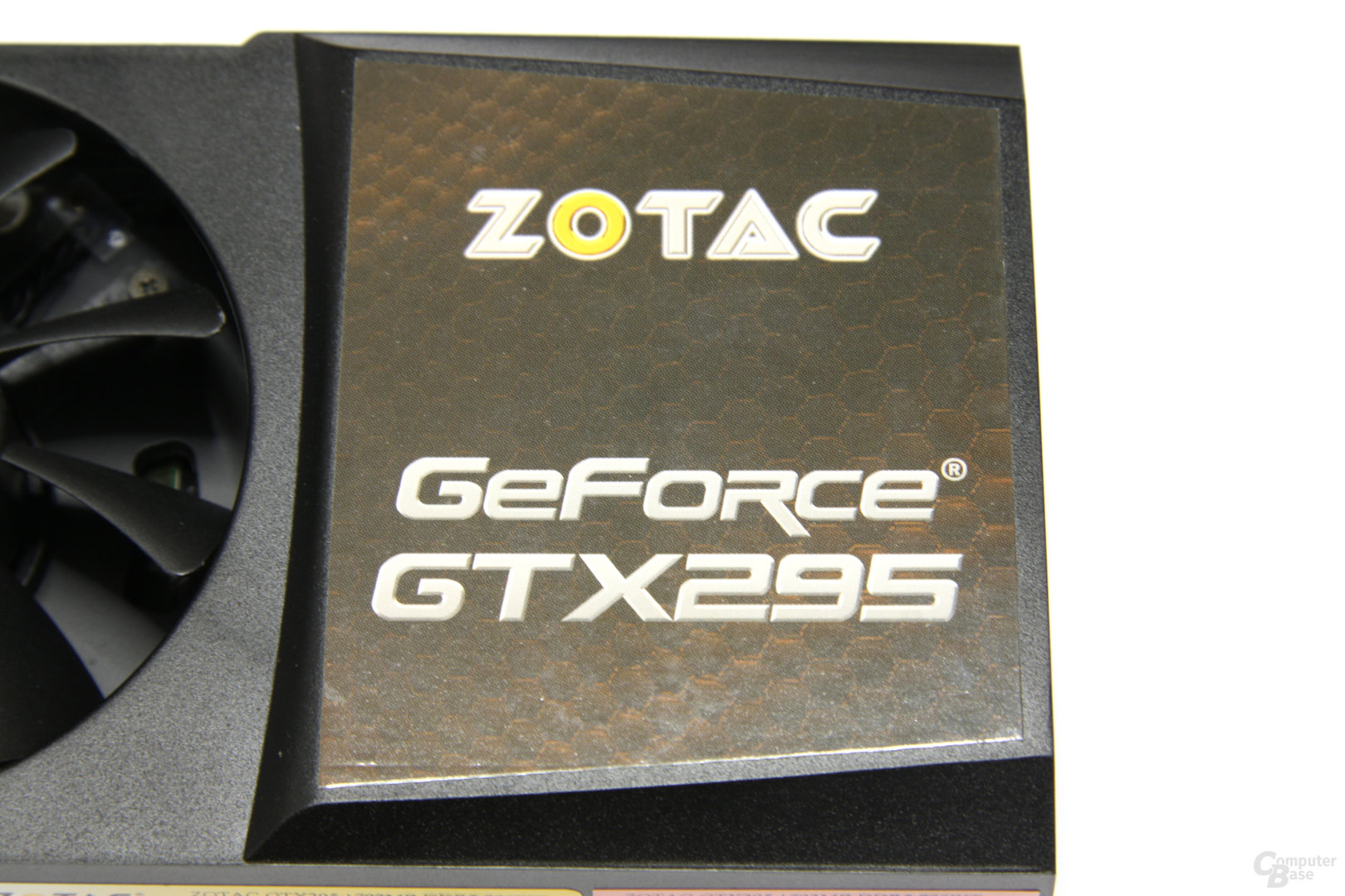 GeForce GTX 295 Schriftzug