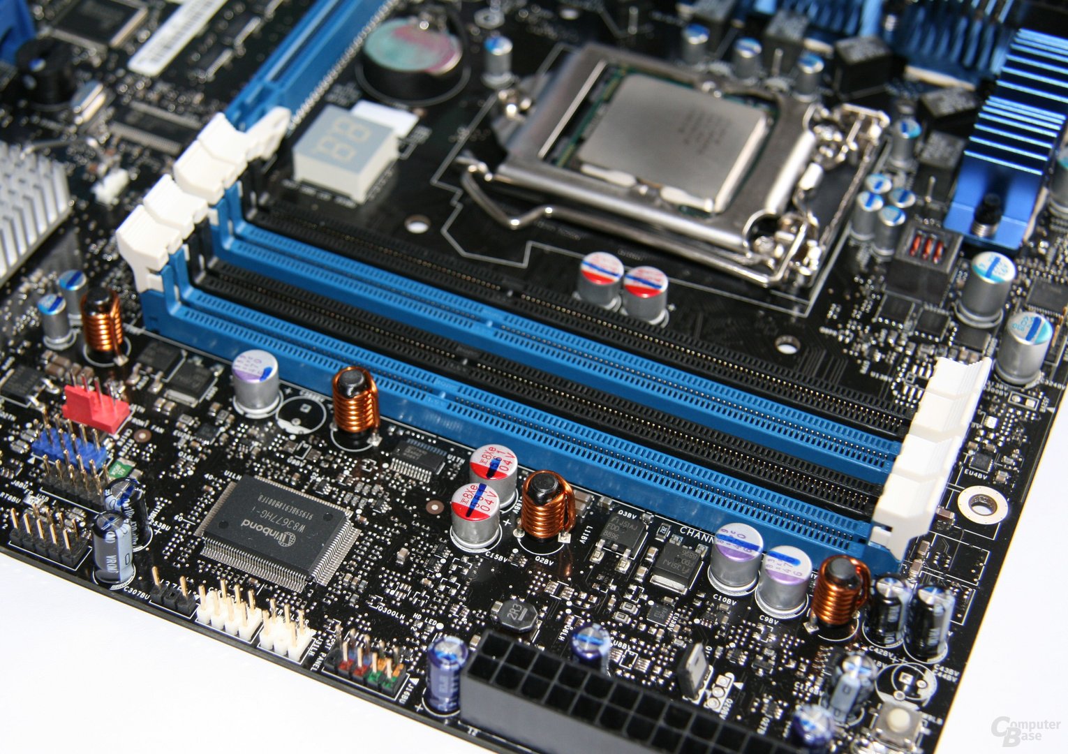 Intel DP55KG (Kingsberg)