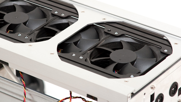 Cooler Master ATCS 840 im Test: In Anlehnung an glorreiche Zeiten