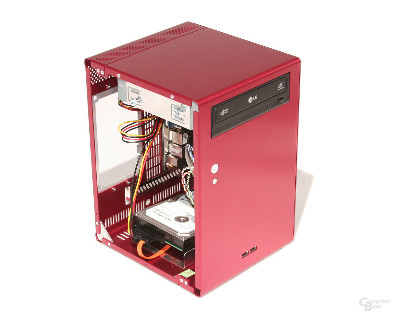 Lian Li PC-Q07 – Hardware hinten