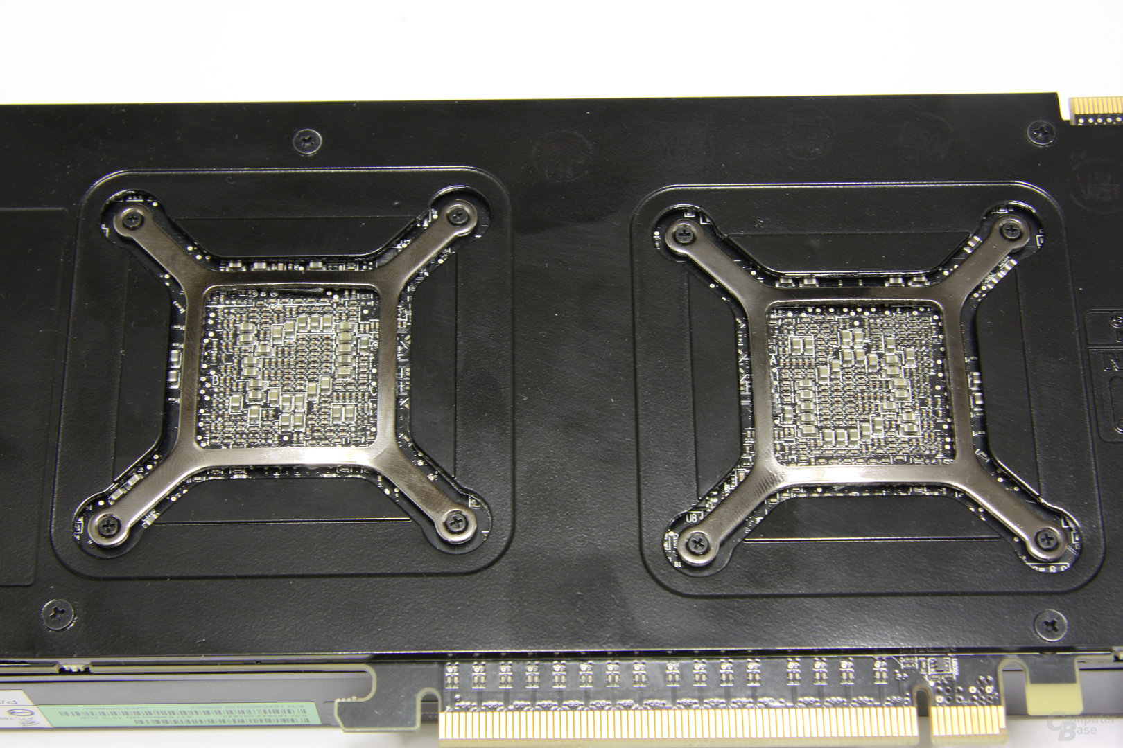 Radeon HD 5970 Rückseite GPUs