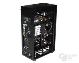 Lian Li TYR Super-Case PC-X2000BW – Innenraum vorn