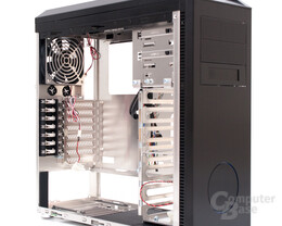 Lian Li PC-B25F – Innenraum hinten