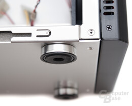 Lian Li PC-B25F – Standfüße
