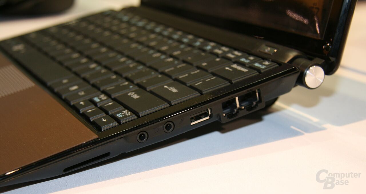 Shuttle-Netbooks mit neuem Atom-Prozessor