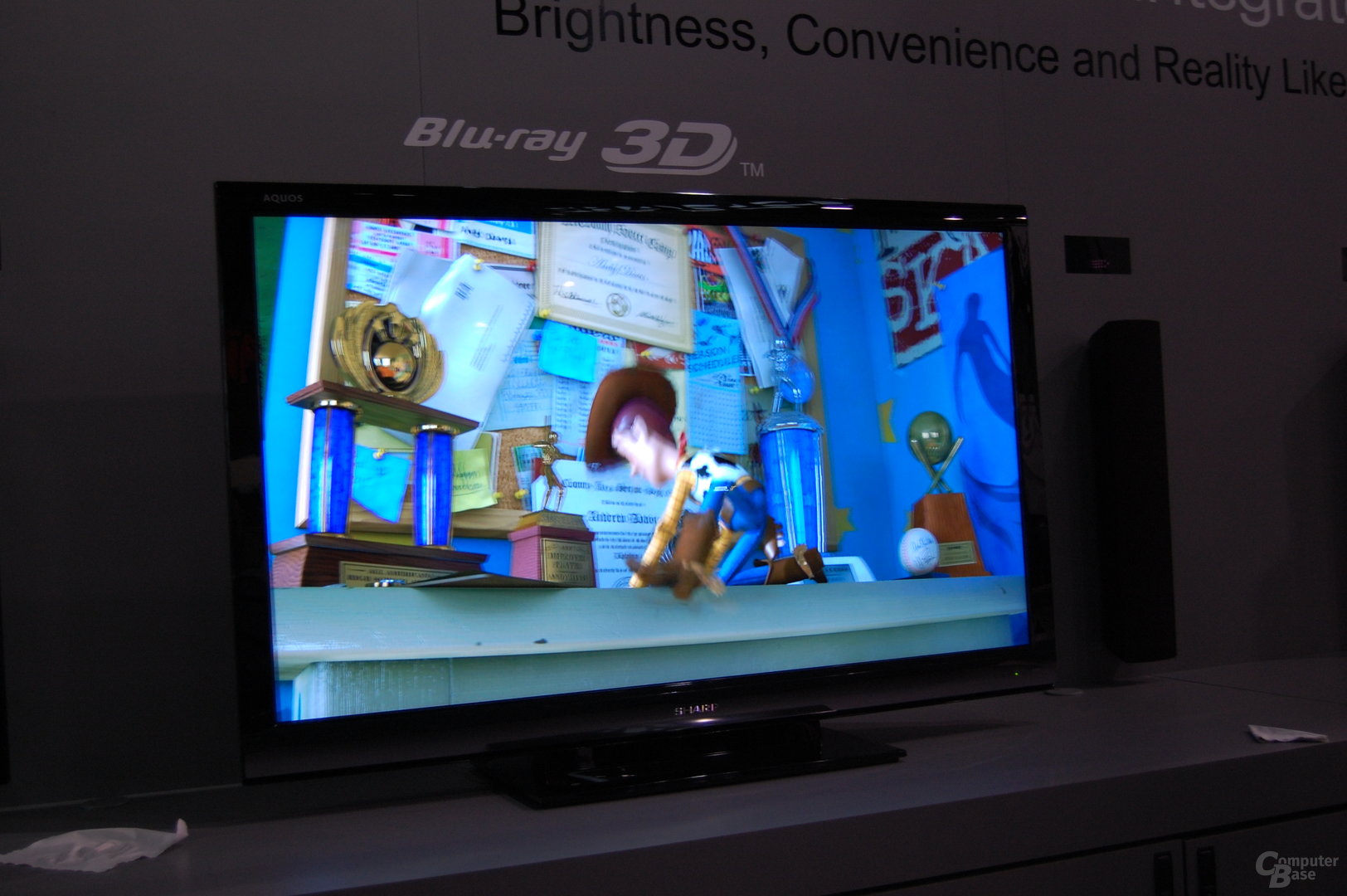 3D HDTVs von Sharp