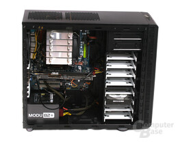 Fractal Design Define R2 – Innenraum mit Hardware