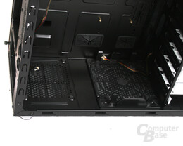 Fractal Design Define R2 – Lüfterhalterung
