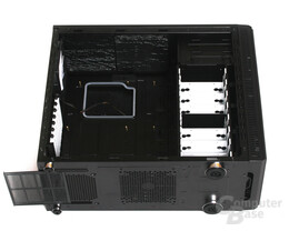 Fractal Design Define R2 – Unterseite