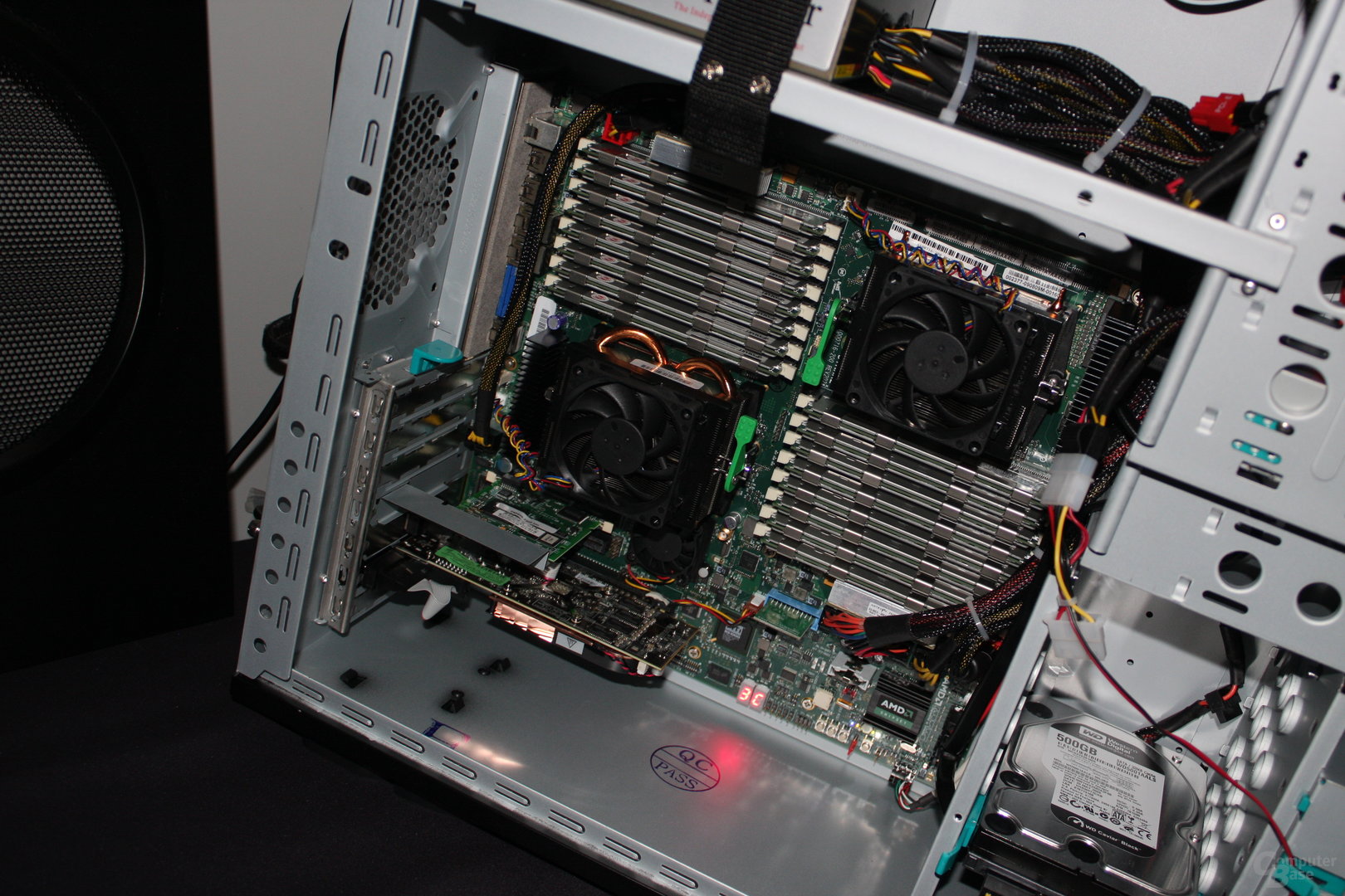 2-Sockel-System von AMD