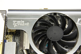Radeon HD 5870 Lightning Twin Frozt II
