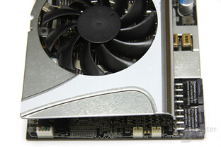 Radeon HD 5870 Lightning von oben
