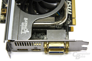 Radeon HD 5870 Lightning Anschlüsse