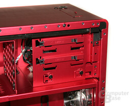 Lian Li PC-X900R – Laufwerkhalteruntg