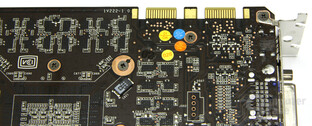 GeForce GTX 465 SLI-Anschlüsse